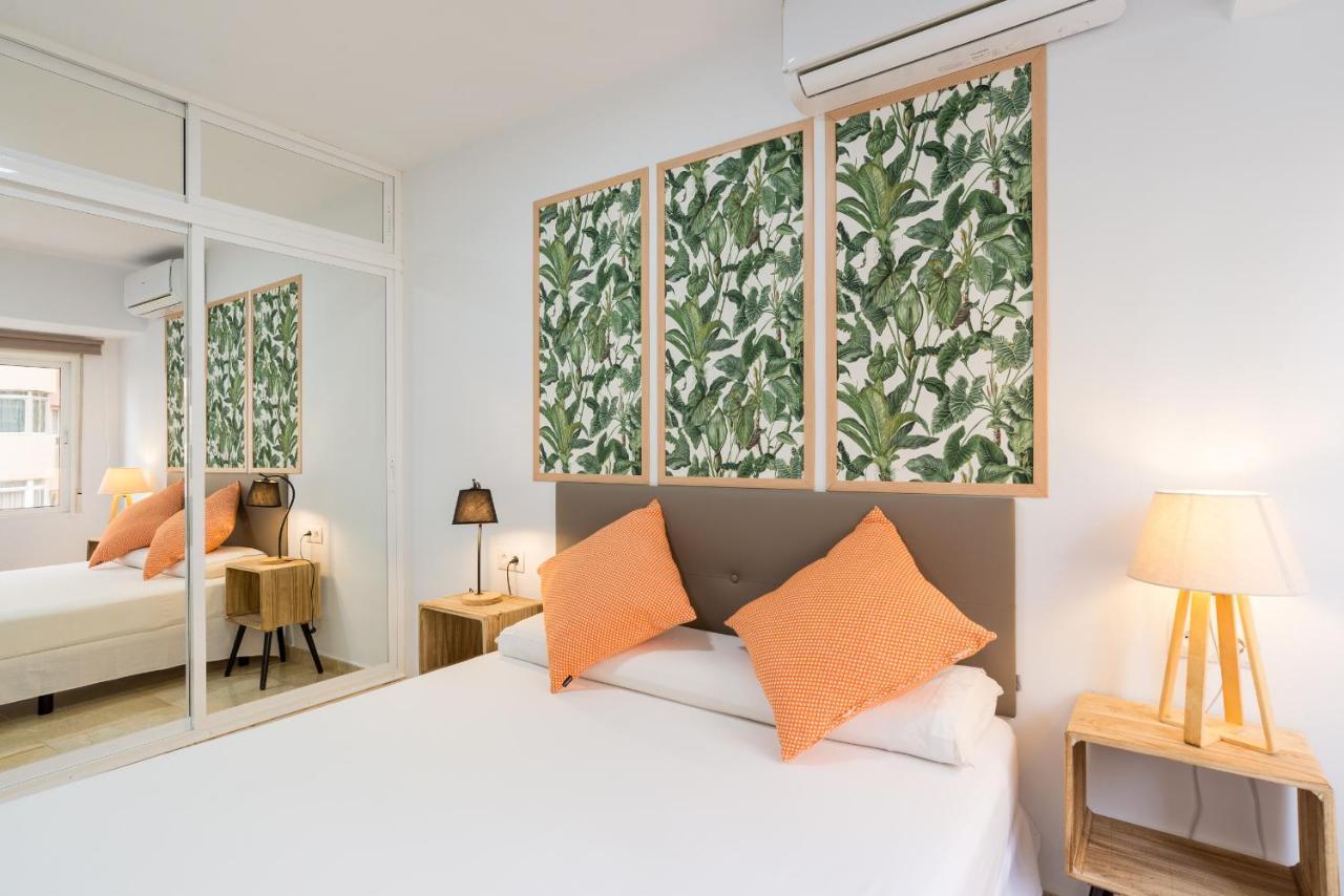 Mp5-Just Renovated Apartment Right On The Beach マラガ エクステリア 写真